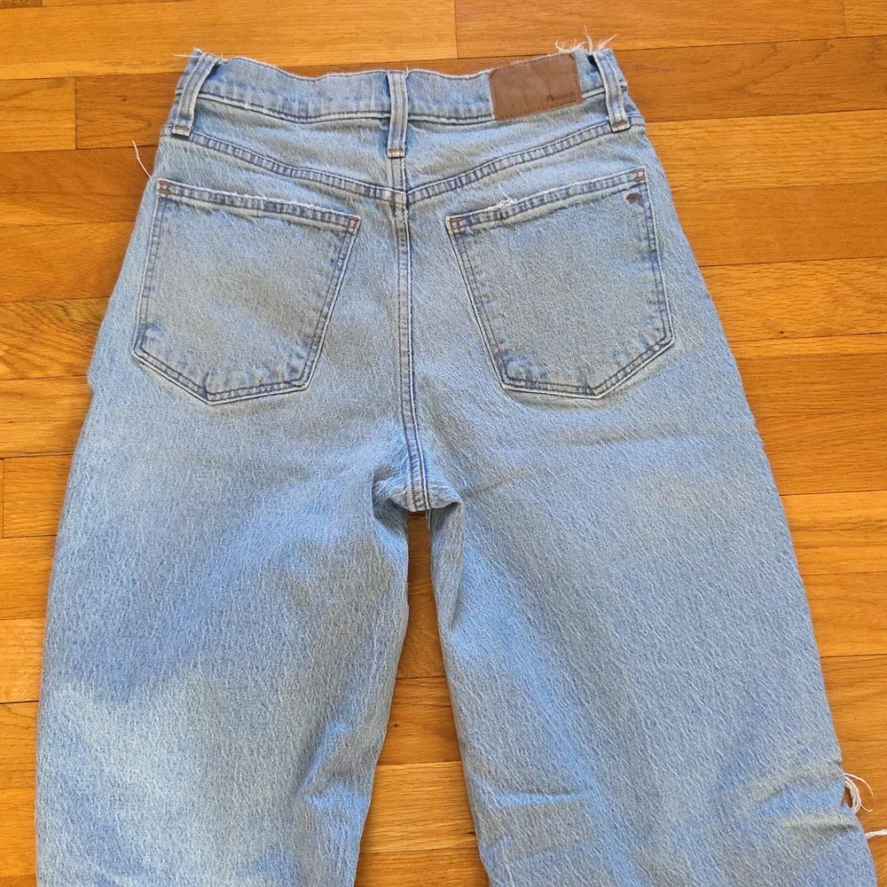 Madewell Superwide Leg Jeans In Blaisdell Wash - Picture 5 of 9